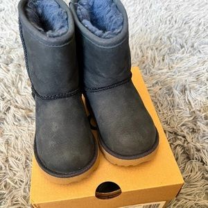TODDLER UGG BOOTS